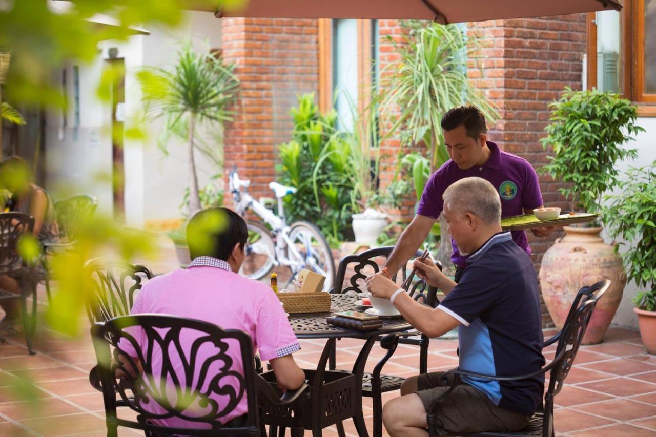 Mali Namphu Hotel Wientian Zewnętrze zdjęcie
