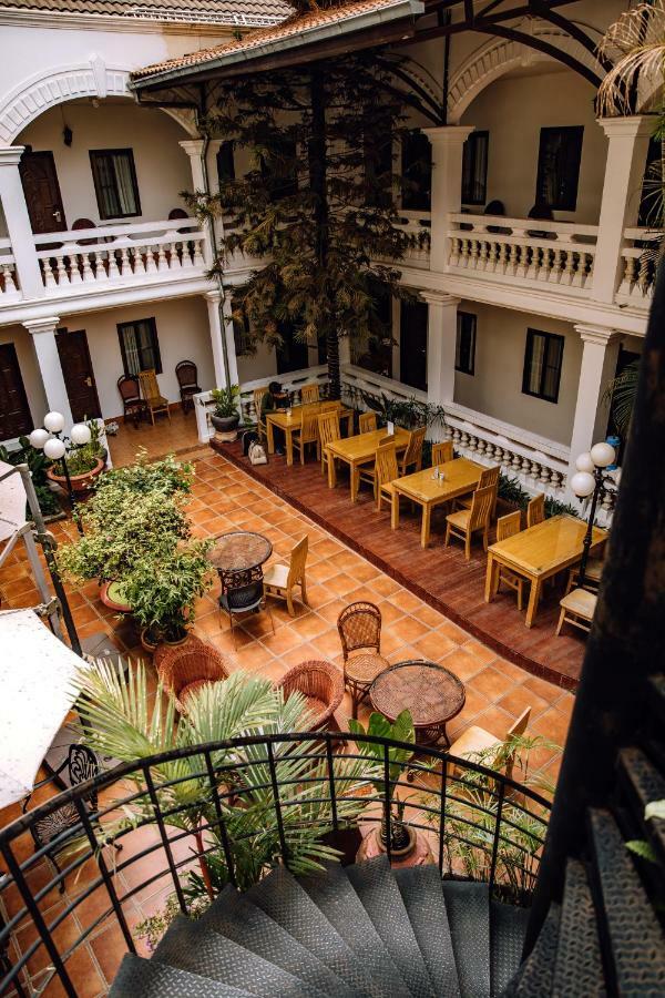Mali Namphu Hotel Wientian Zewnętrze zdjęcie